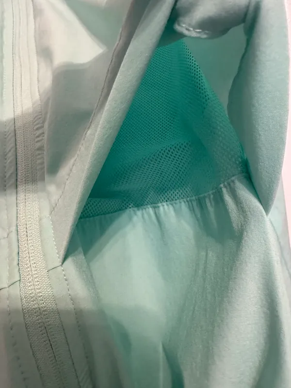 Fish Gear Women's 2X Jacket Windbreaker Mint Green Zip Up W/ Hood. - Image 4