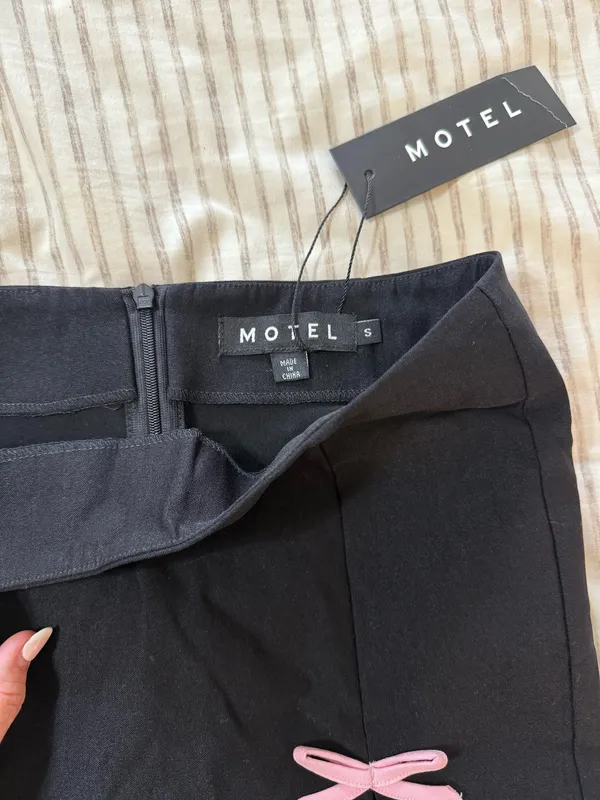 Motel Rocks Skirt - Image 4