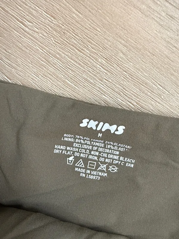 2 - Skims Fits Everybody Bandeau Tops - Image 7