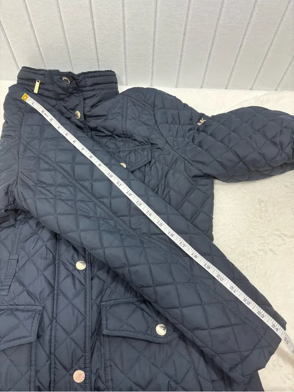 Michael Kors Quilted Dark Navy Hooded Puffer Coat - Image 9