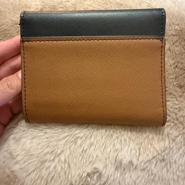 Nicole Miller New York small wallet; black, brown; cream: - Image 2