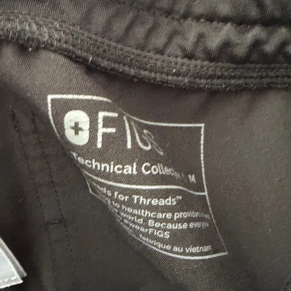 Figs Technical Collection Zamora Black Jogger Scrub Bottoms Size Medium - Image 5