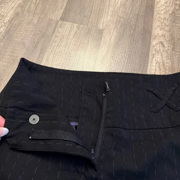 XOXO Y2K Black Pinstripe Low Rise Wide Leg Trouser Pants Size 1/2 - Image 4