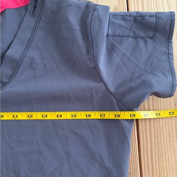 Carhartt Force Cross-Flex‎ Scrub Top Size S Grey V-Neck Medical Uniform C12110 - Image 7