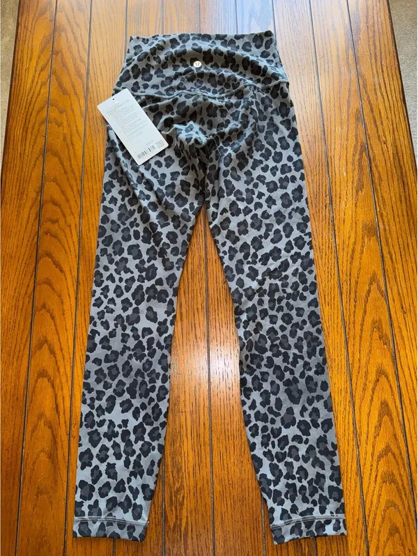 Lululemon Align High Rise 25” True Leopard Black Multi Size 4 NWT - Image 2