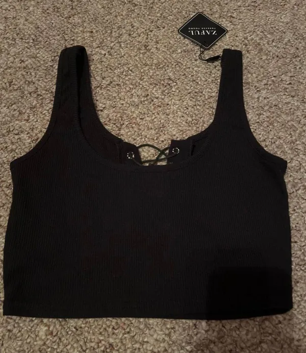Zaful Crop Top Tank - Image 2
