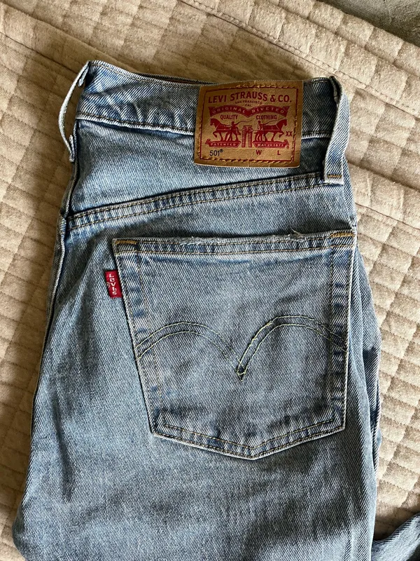 Levi’s Women’s 501 Skinny Jeans Light Blue - Image 2