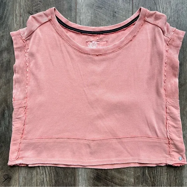Anthropologie Pilcro Cropped Cut Off Short Sleeve Sweatshirt Pink Coral Medium - Image 8