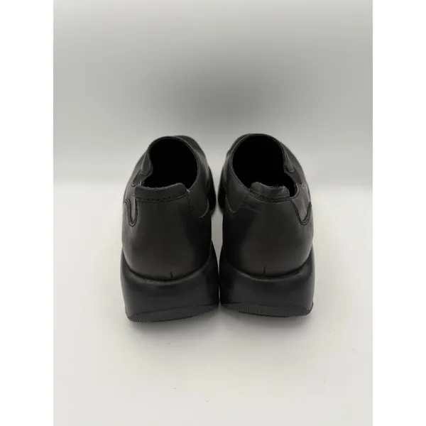 Women’s Dansko Size 8 Black Leather Slip On Espadrilles - Image 4