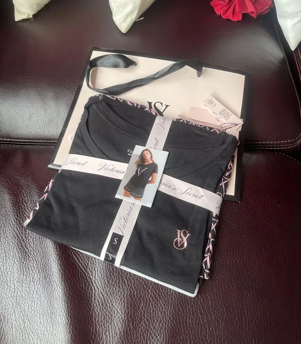 Victoria's Secret NWT Cotton Short Tee-pajamas size M - Image 4