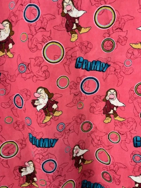 Disney Grumpy Seven Dwarfs Womens L Scrub Top Short Sleeve Pockets V Neck - Image 6