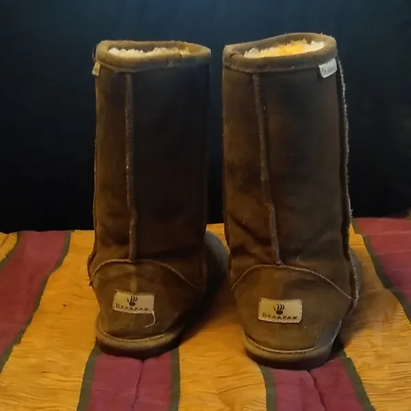 BearPaw Mid-calf Boots Size 7 - Image 2