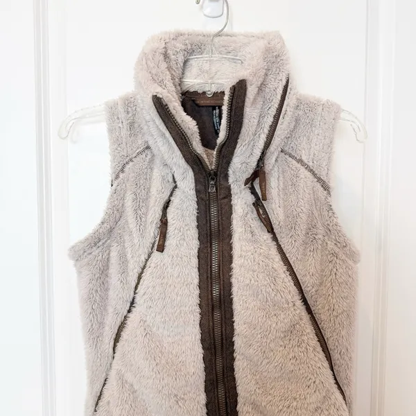 Kuhl Womens Flight Fleece Hooded Vest‎ Small Outerwear Hiking Cozy Fuzzy Cream - Image 2
