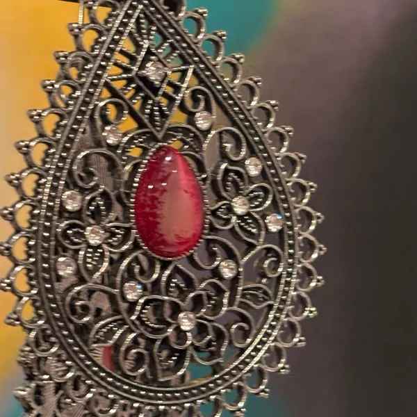 Paparazzi Eden Glow Red Cat's Eye Silver Filigree Teardrop Earrings - Image 11
