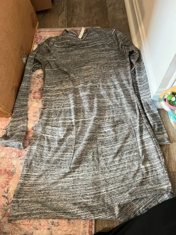 Fabletics XS‎ grey dress - Image 4