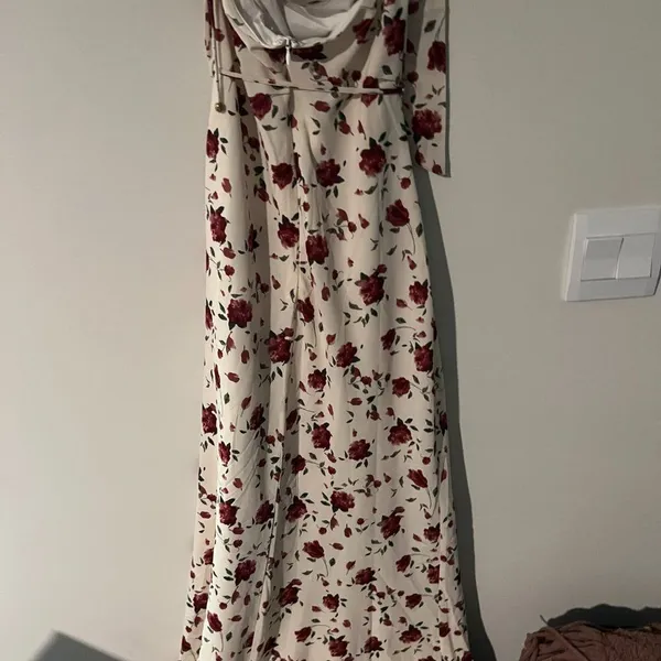 NWT One and Only Collectibe rose maxi dress small‎ - Image 9