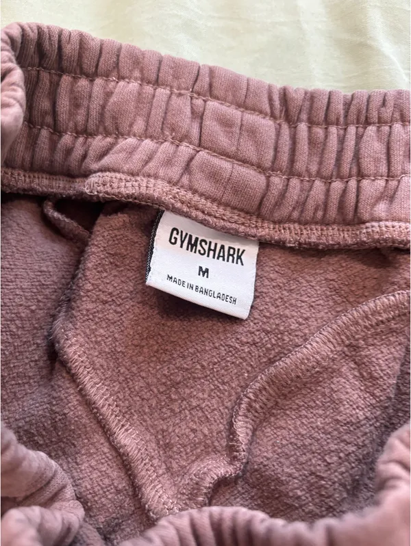 Gymshark sweat shorts - Image 5