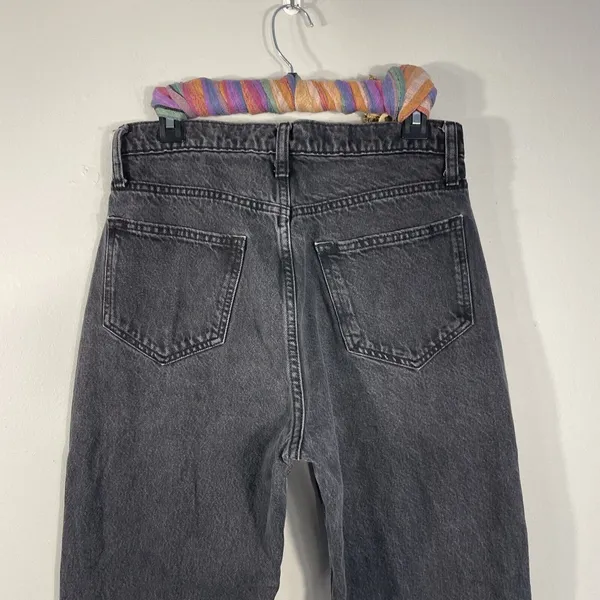 Arizona Jeans Womens Size 7 Highest Rise Mom Jeans Faded Black Denim Pockets - Image 4