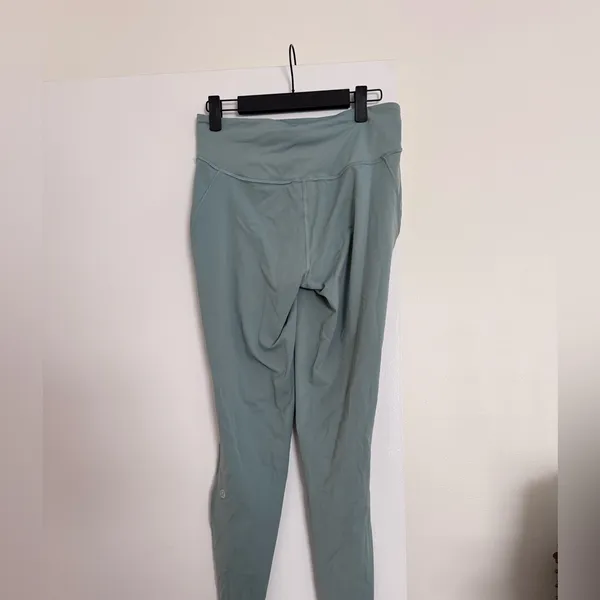 Lululemon Base Pace High-Rise Tight 25" – Size 10 Misty Glade - Image 4