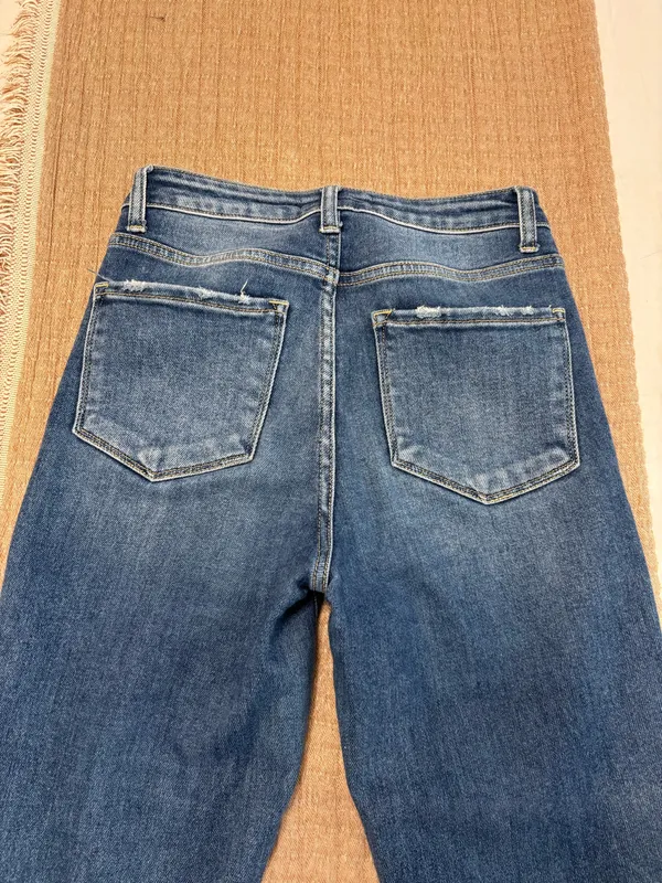 Vervet Straight Jeans - Image 11
