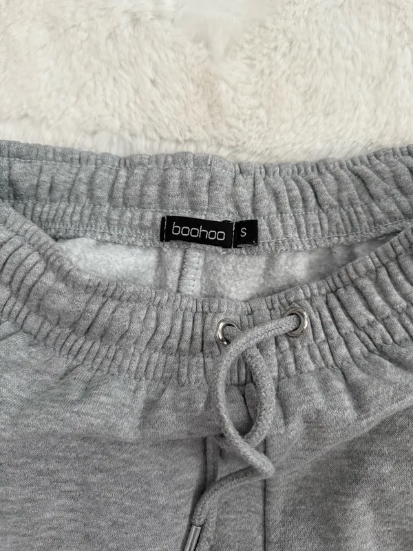 Boohoo sweat set - Image 3