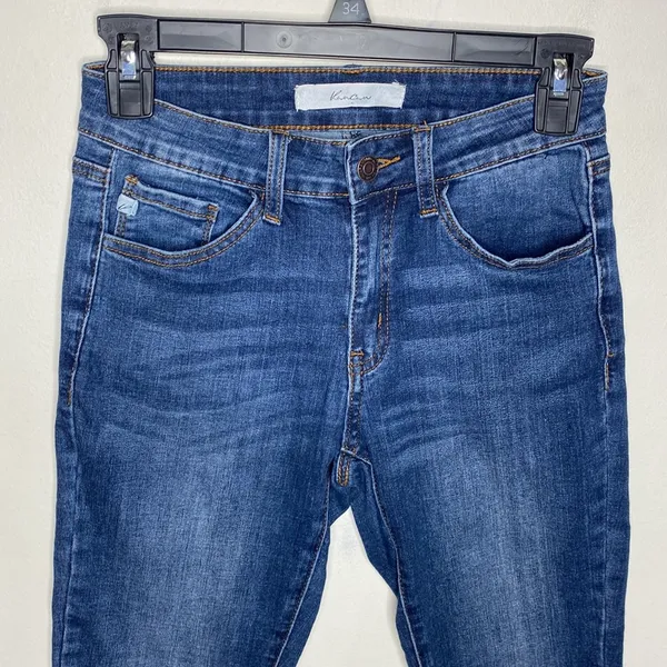 KanCan mid rise stretch skinny jeans medium wash size 25 - Image 4