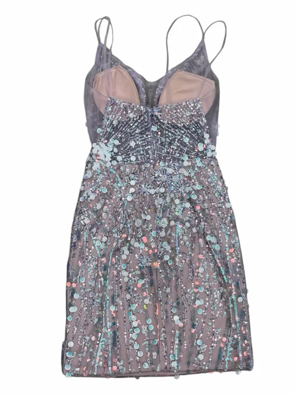 Nox Anabel Embellished Sequin Cocktail Dress in Lilac - Image 2
