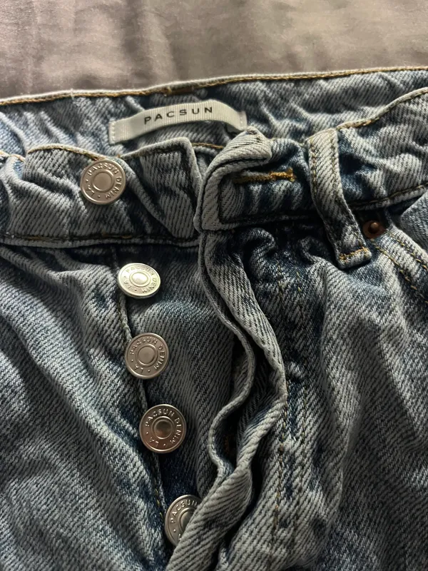 Jeans - Image 2