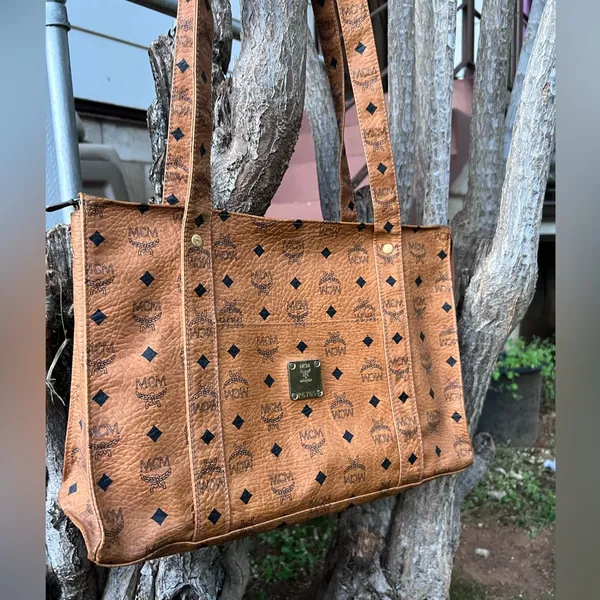 MCM Long Strap Leather Tote Bag Purse Brown Cognac Vintage‎ Authentic - Image 2