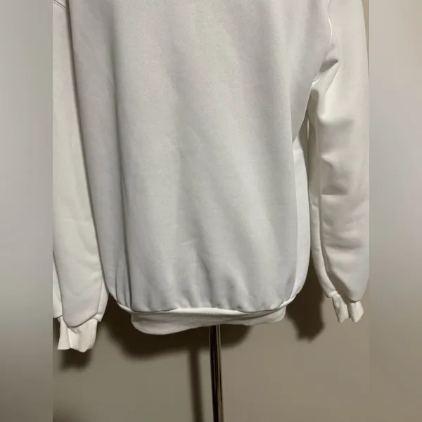 NWT SHEIN EZWear White Smiley Face Graphic Sweater size XS - Image 6