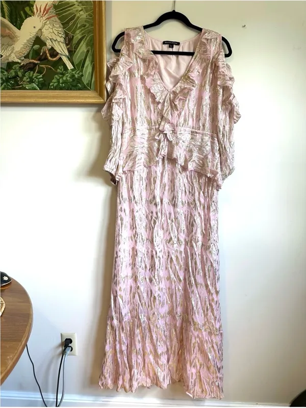 Boston Proper Ruffled Maxi Dress With Lurex Fabric Pink Womens Small - Image 3