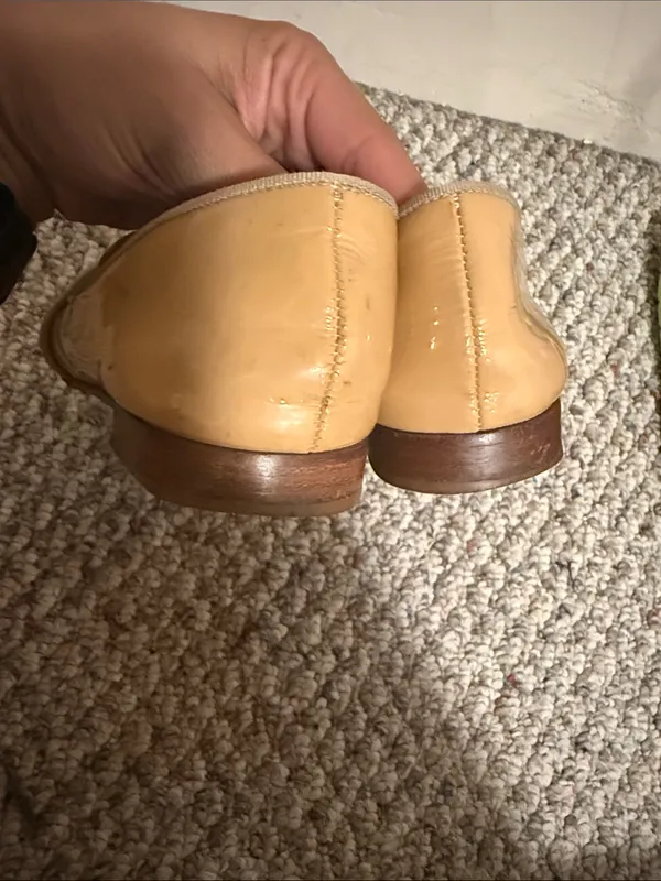 Tory Burch Evette Patent Loafer in Nude- Size 8 - Image 7