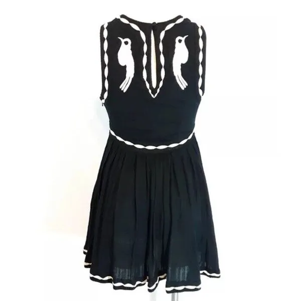 Free People Birds of a Feather‎ Embroidered Floral Skater Dress Size 2 - Image 4