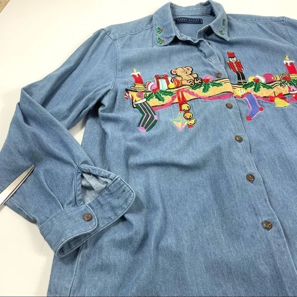 Karen Scott Vintage Christmas Chambray Top - Image 4