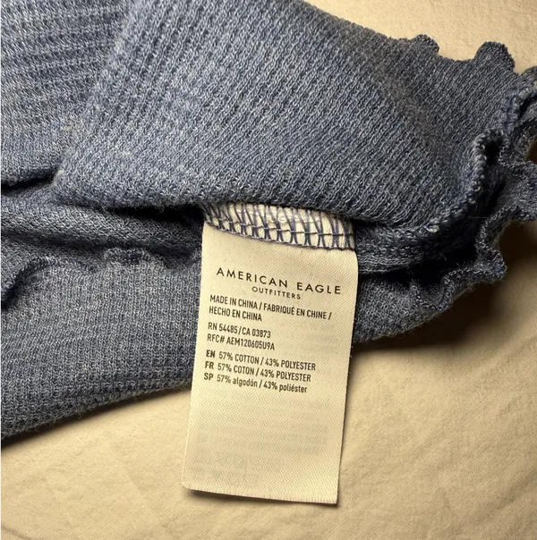 American Eagle Outfitters Women's Washed Blue Waffle Baby Tee Size Small EUC - Image 7
