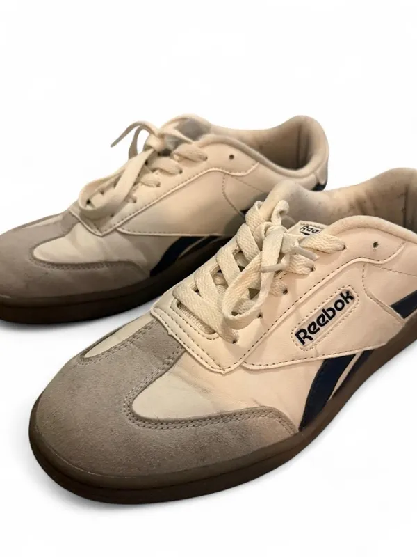 Reebok shoes - Image 2