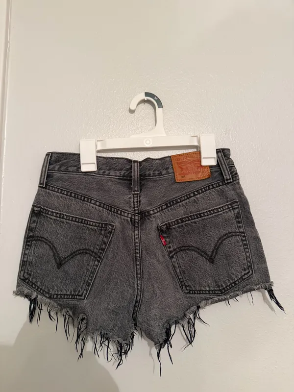 Levi’s 501 Black Distressed Denim Shorts - Image 3