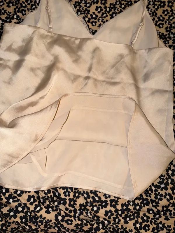 Express Size Small Beige Satin Camisole Tank Top Lace Trim Adjustable Straps - Image 5