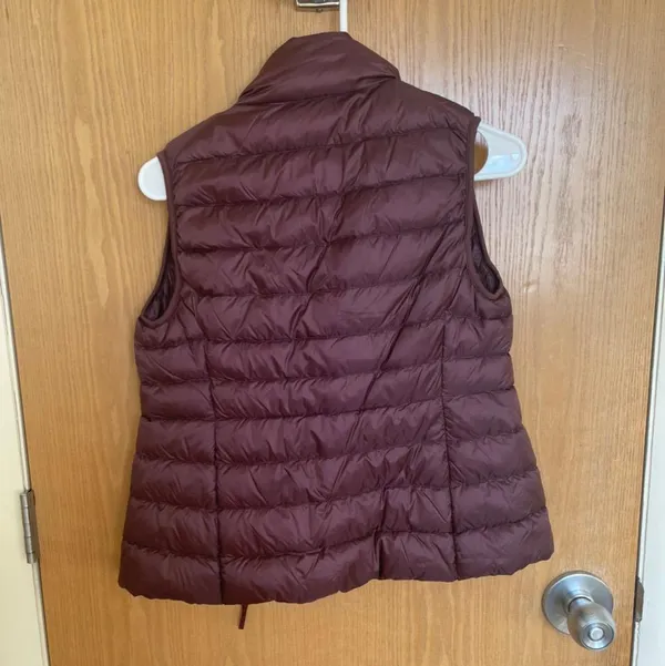 Burgundy Down Vest Red Size XS - Image 3