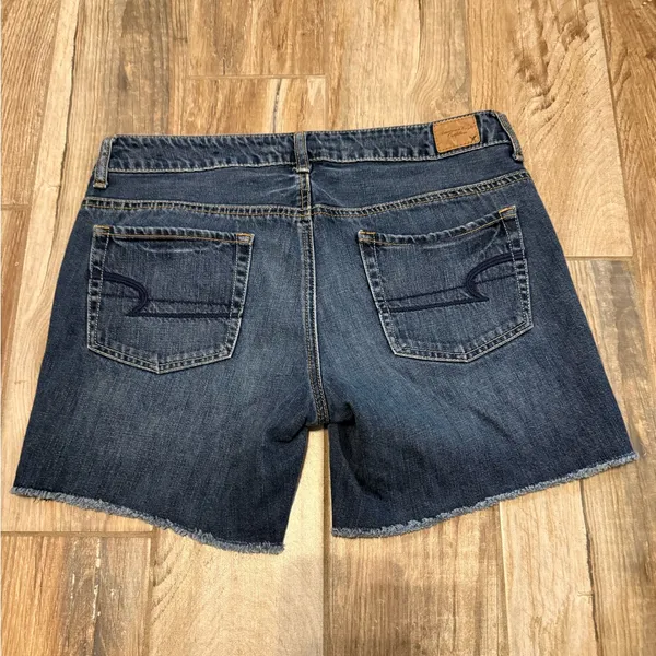 American Eagle Cut Off Denim Shorts - Image 5