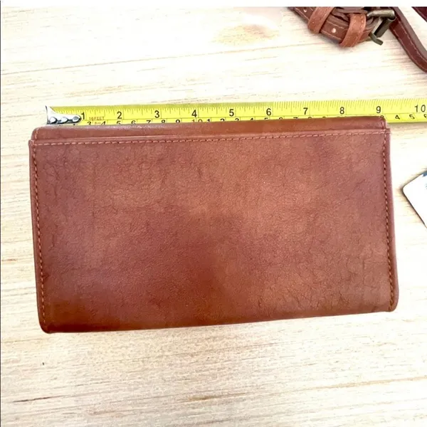 Universal Threads brown crossbody bag - Image 10