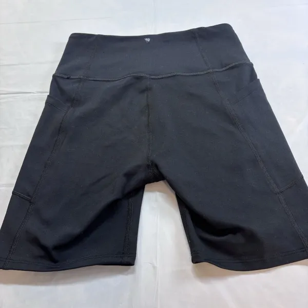 Victoria’s Secret Women's On Point Flow Black Bike Short Size 4 Activewear - Image 10