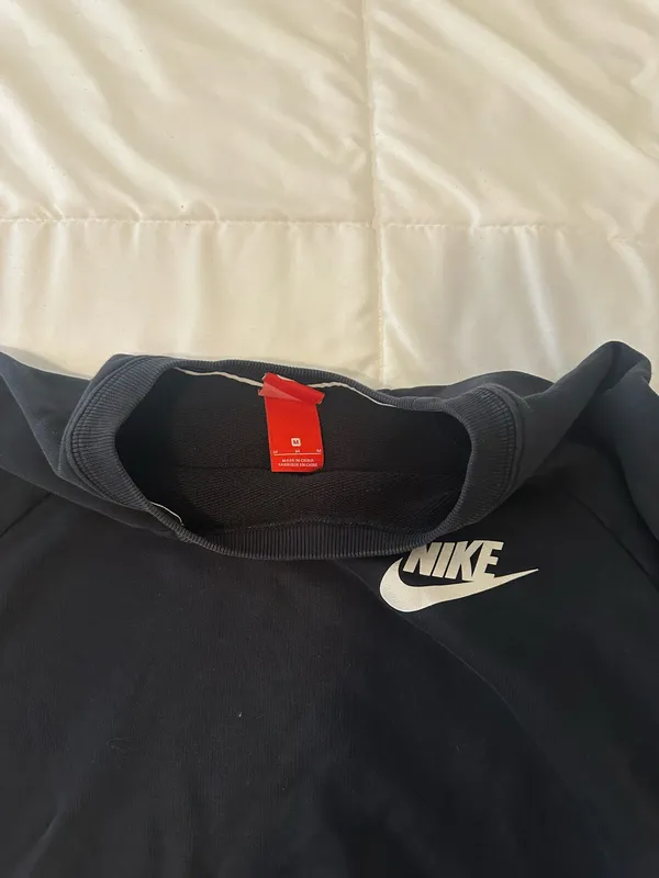 Nike Crewneck Pullover - Image 4
