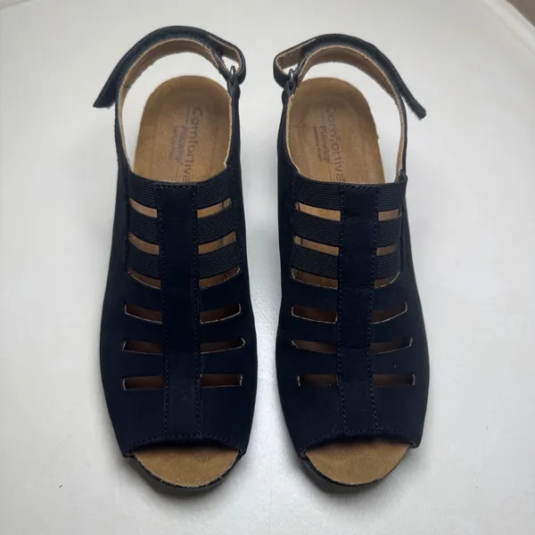 Comfortiva Women‎ Black Leather Wedge Sandals Pillowtop Memory Foam CT0026101 9M - Image 2