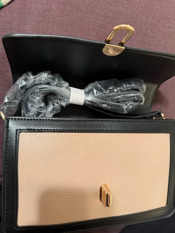 Crossbody hand bag Tan - Image 2