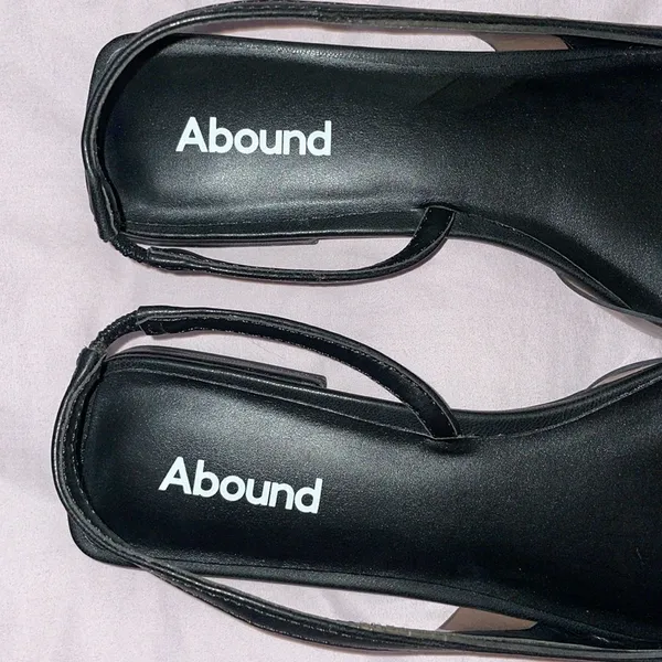 Abound Black Flat - Image 4