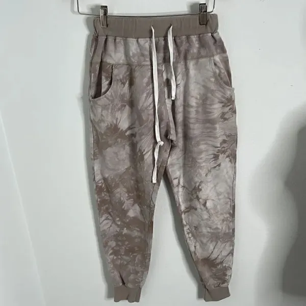 LB Collection tie dye jogger pants. Size Small. Pockets and drawstring waist. - Image 5