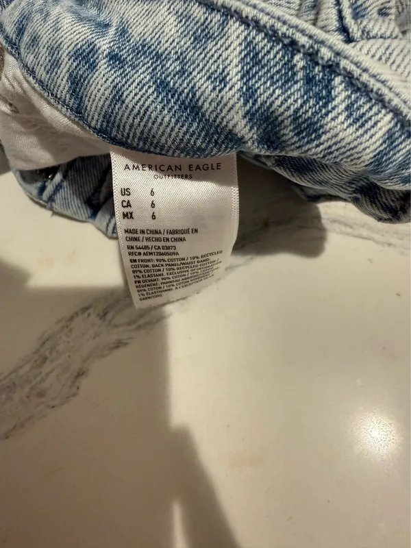 American Eagle Curvy Mom Short - Image 3