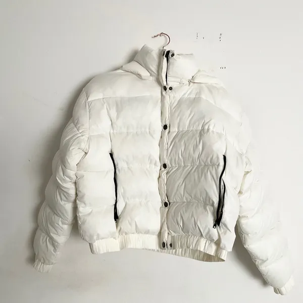 Alo Yoga Aspen Love Puffer Jacket Ivory M - Image 2