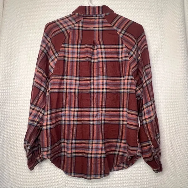 American Eagle Outfitters Plaid Soft Flannel Button Down Shirt‎ Size Small Fall - Image 3